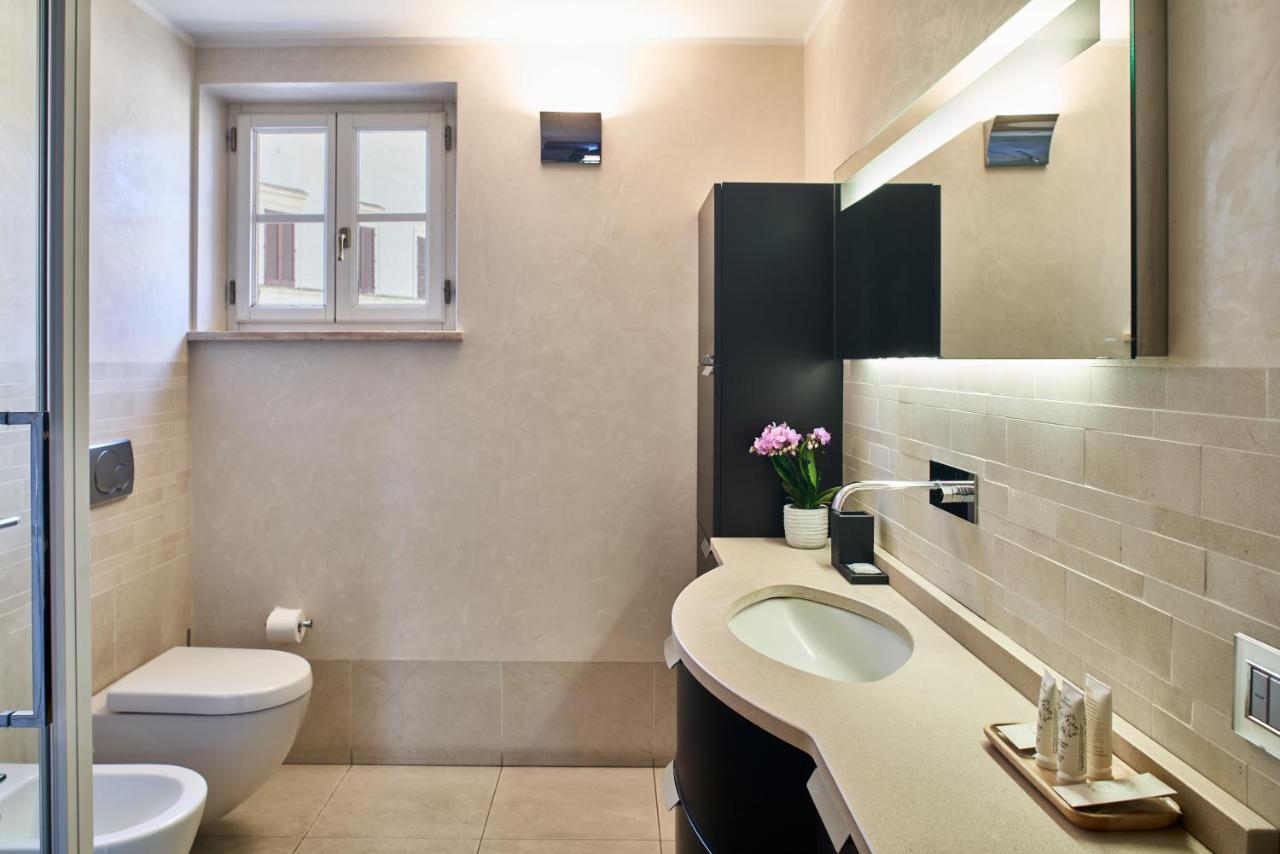 B&B Le Logge Luxury Rooms Сиена Экстерьер фото
