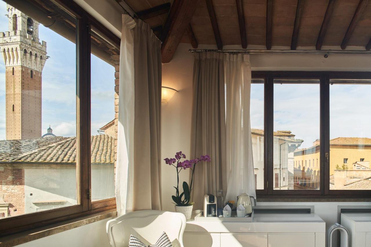 B&B Le Logge Luxury Rooms Сиена Экстерьер фото